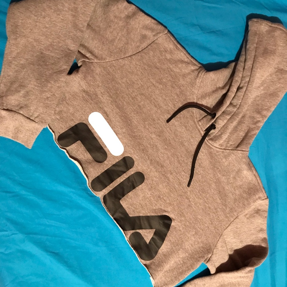 Girl FILA crop top sweater